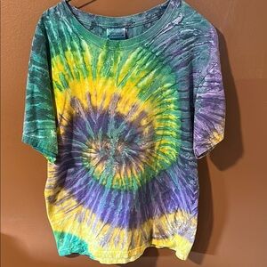 Awesome Swirl Green, Yellow, Purple, Blue Tie-dye T-shirt Medium